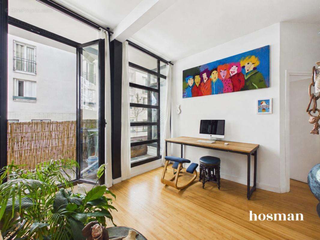 Appartement à PARIS-20E