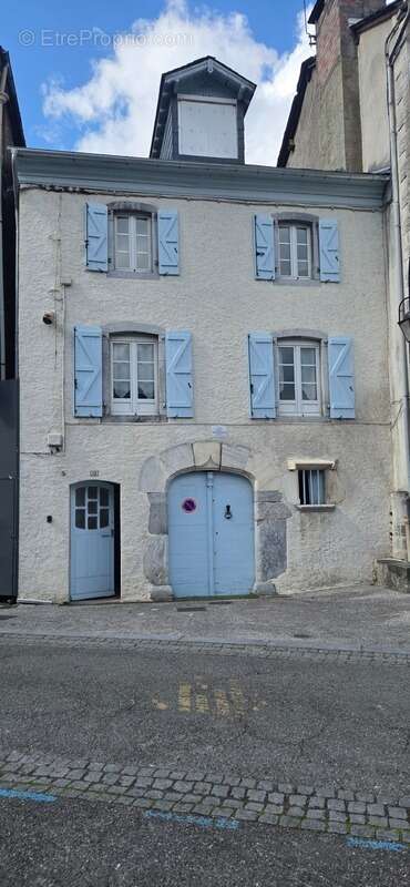 Appartement à LARUNS