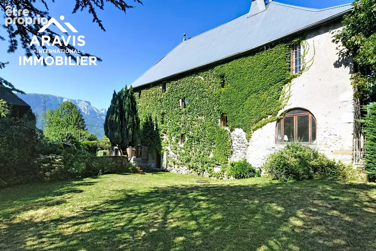 Demeure Paysanne de 1689 - 400m2 -  sur les Coteaux de Thyez - photo 11