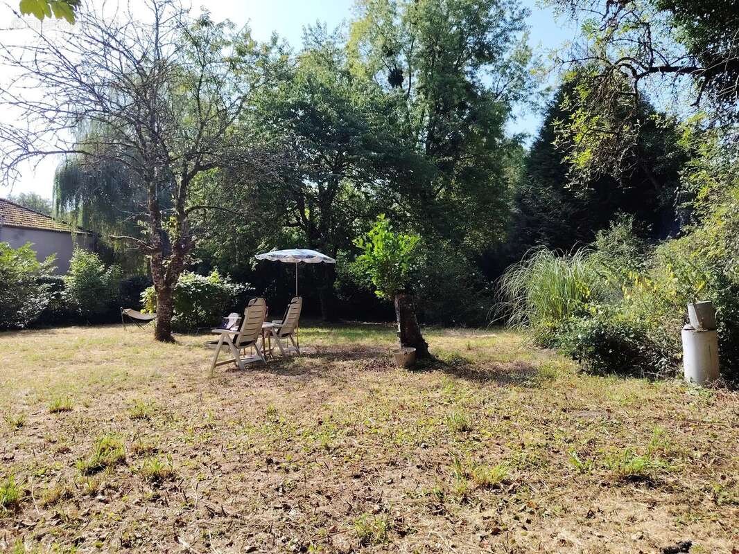 Charmante maison individuelle avec jardin en Haute-Saône. - photo 11