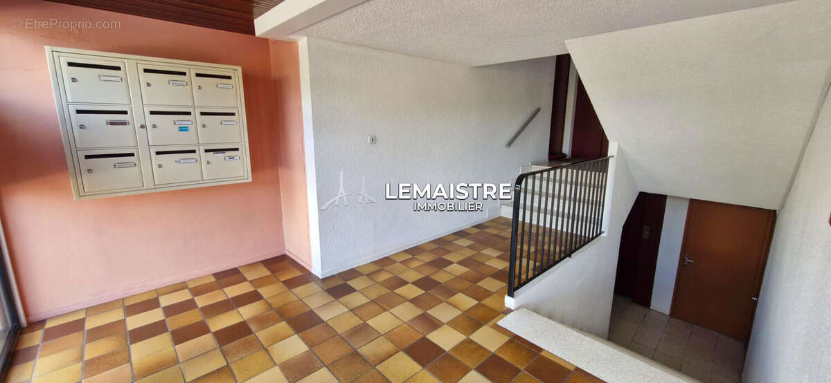 Appartement à vendre - Yvetot Centre-ville - 70 m² - 1 chambre - Résidence sécurisée avec ascenseur - Idéal investisseur - photo 7