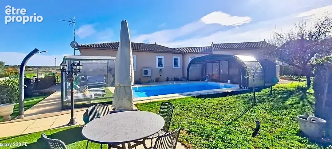 Splendide villa de 140m² avec double garages/piscine/ vue dégagée sur 1161m² de terrain - photo 14