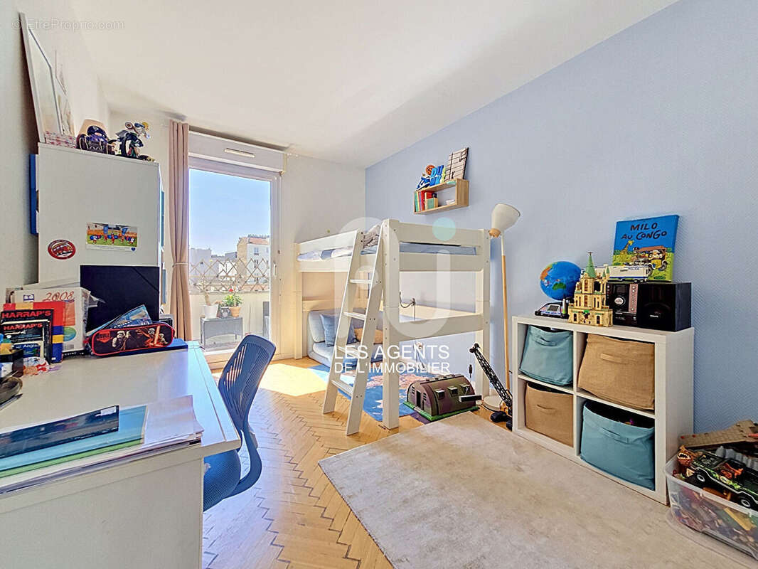 Appartement à ASNIERES-SUR-SEINE