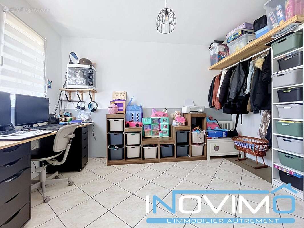 Maison 128 m² à Cappelle-La-Grande  - photo 7