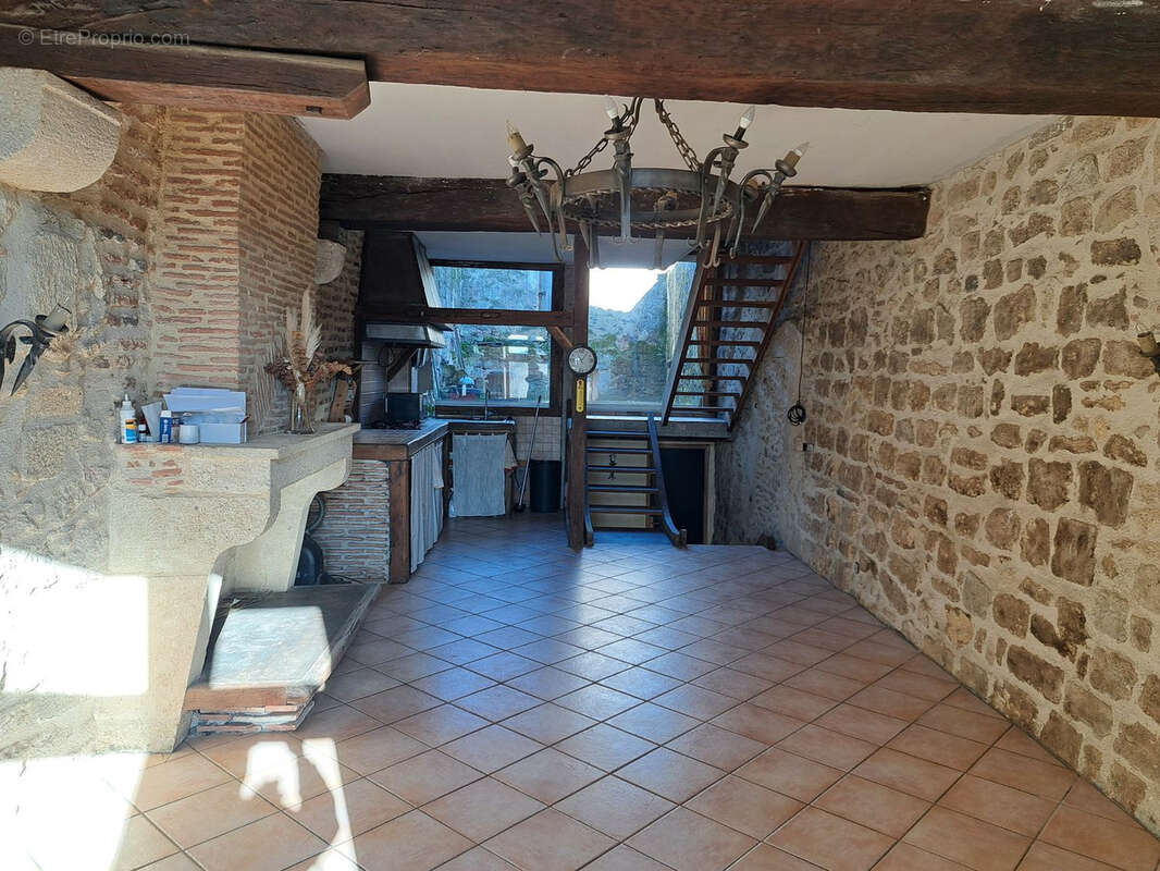 Maison à SAINT-MACAIRE