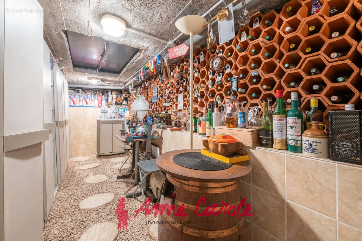 Maison à SAINT-MAUR-DES-FOSSES