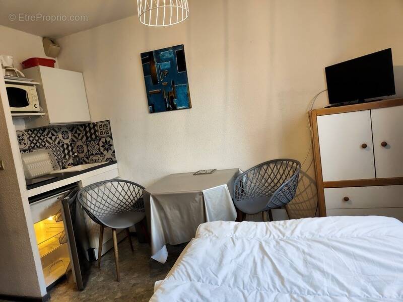 Appartement à LAMALOU-LES-BAINS