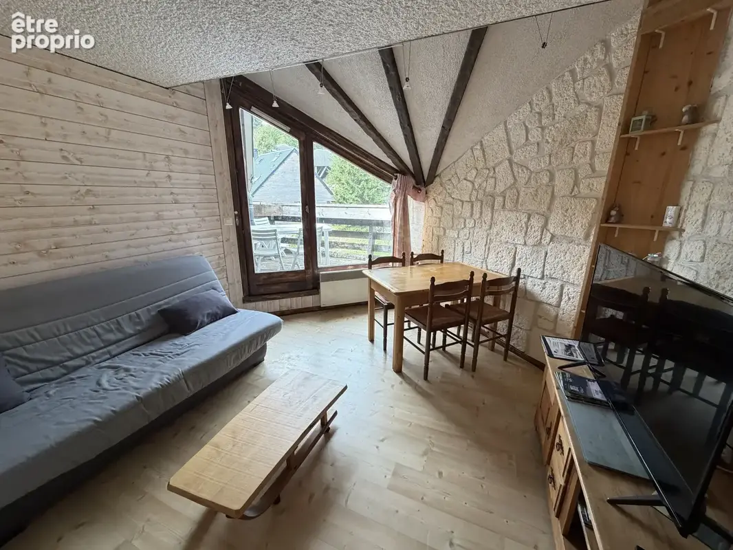Appartement à LAVEISSIERE
