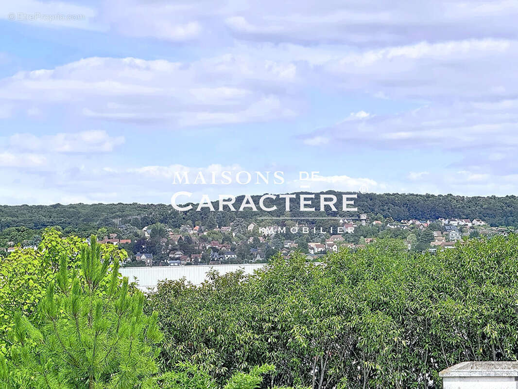 Rare : Maison ancienne atypique & Grange de 100m2 - Vernouillet - photo 18