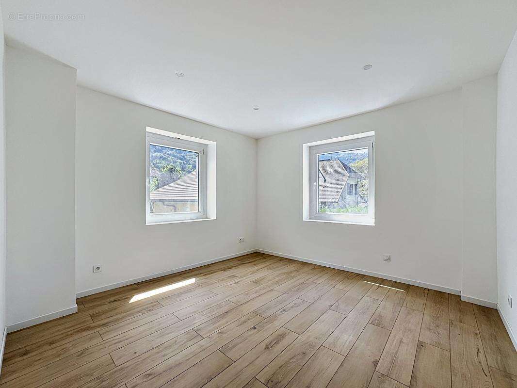 Appartement à SCIONZIER