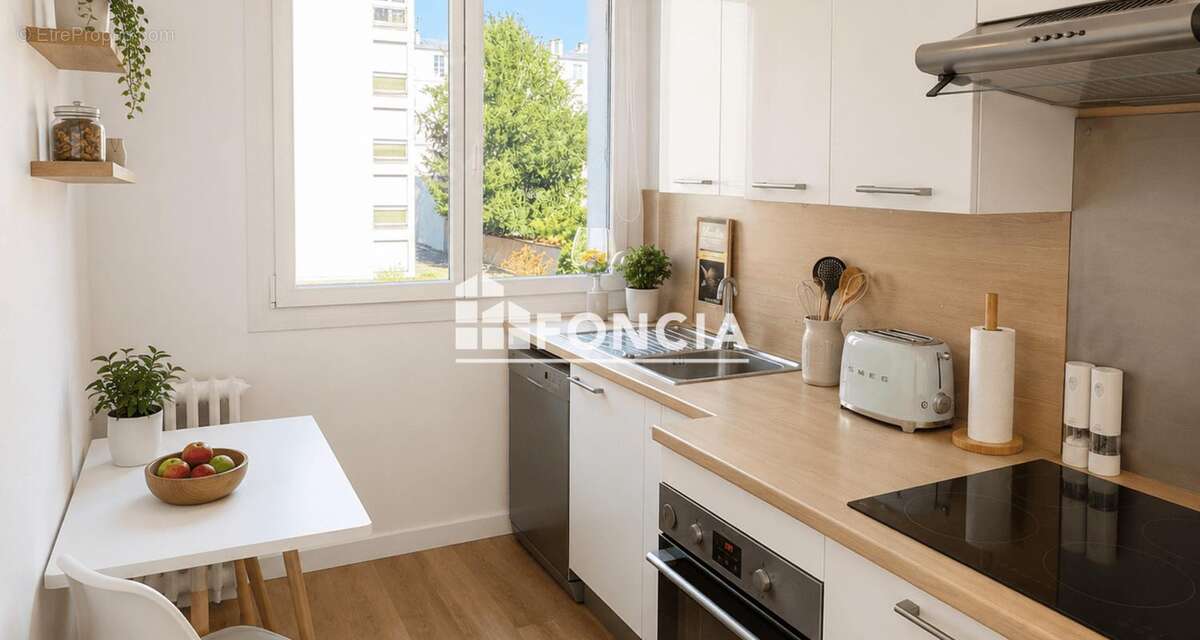Appartement à VERSAILLES