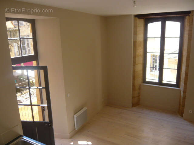 Appartement à SARLAT-LA-CANEDA