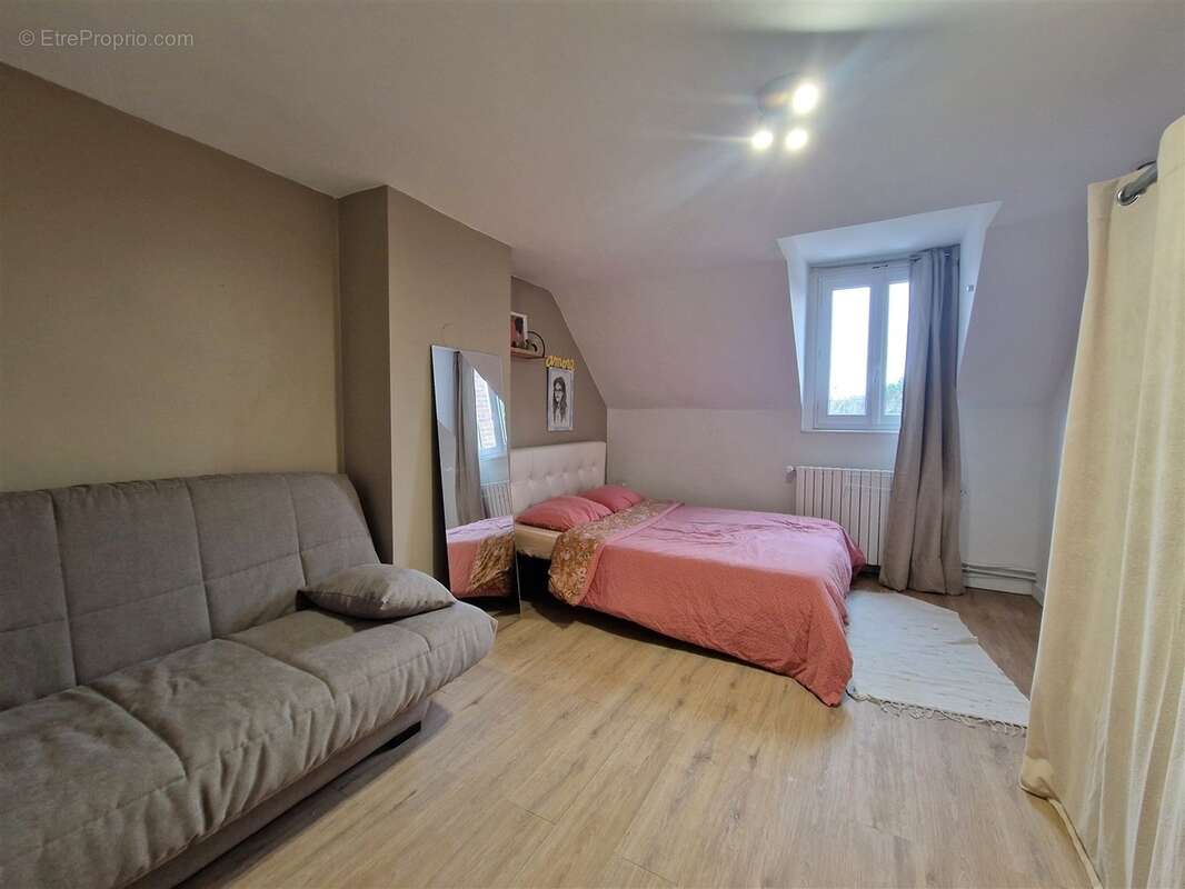 Maison à NONANCOURT