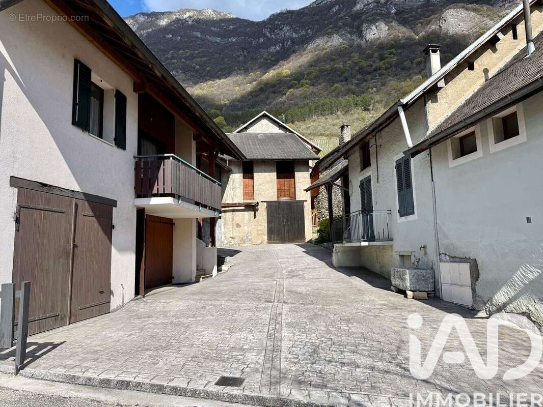 Photo 2 - Maison à CHIGNIN