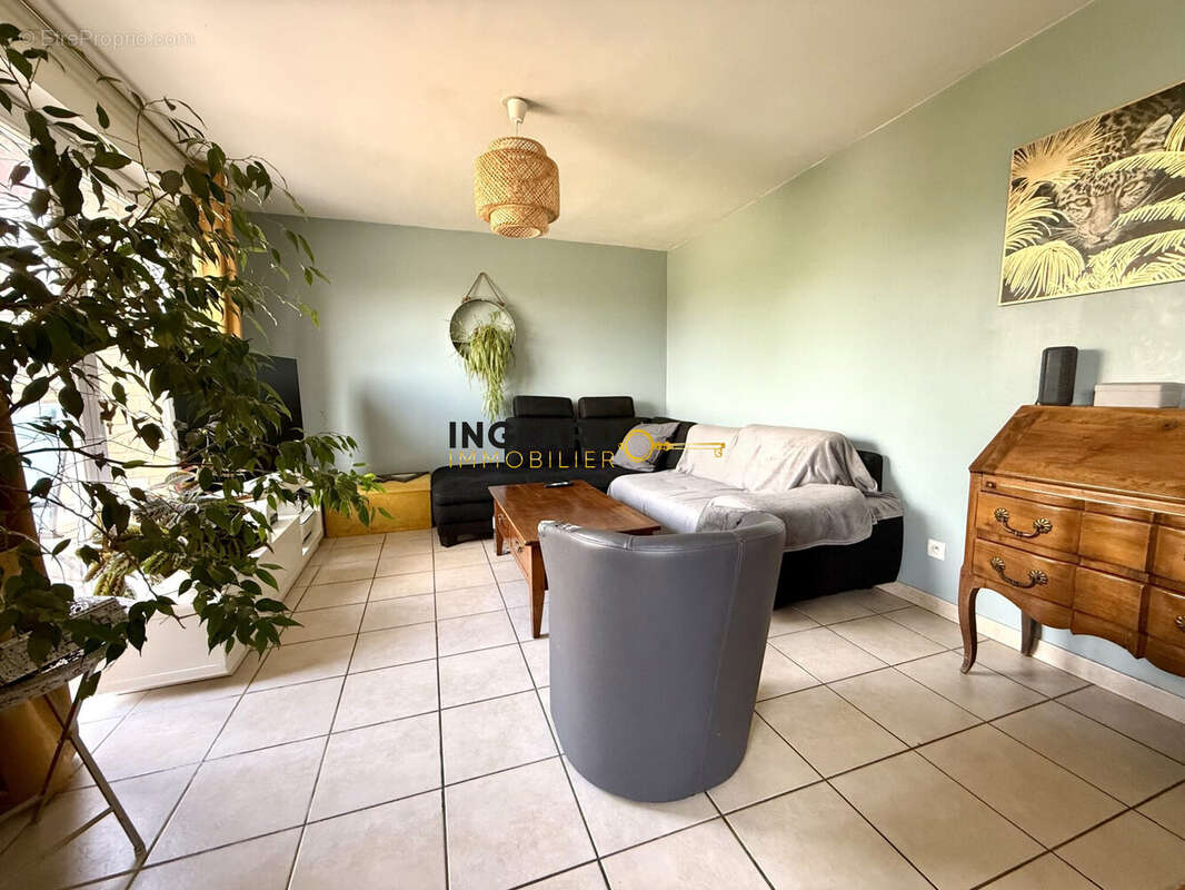Maison 83 m² à Saint-Georges-Sur-L'aa  - photo 4