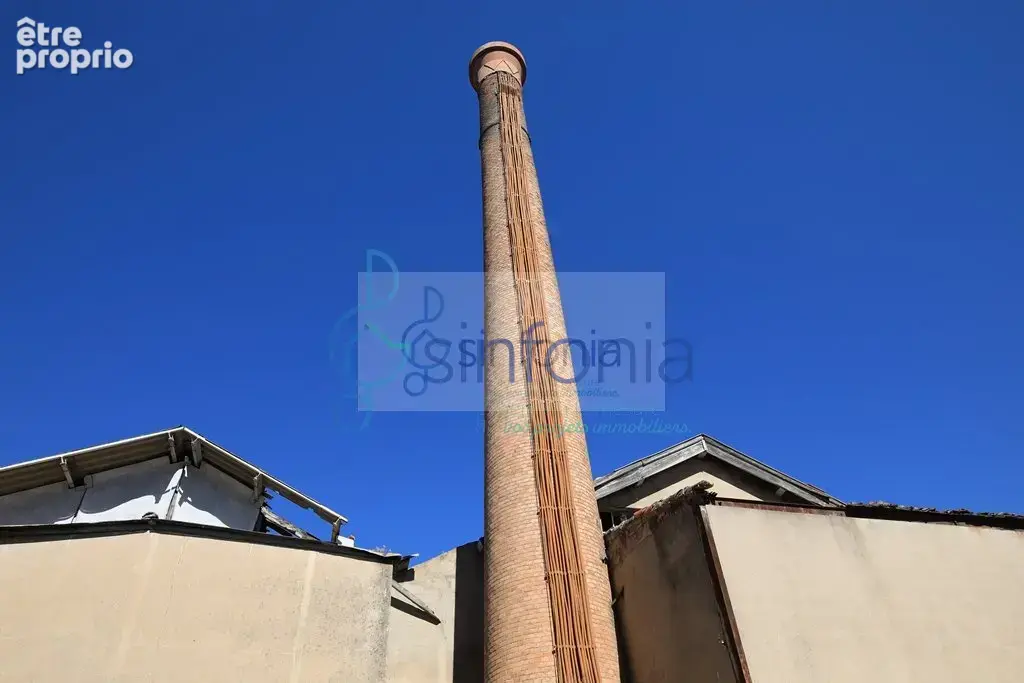 Usine 4000 m2 sur 8000m2 de terrain - photo 2