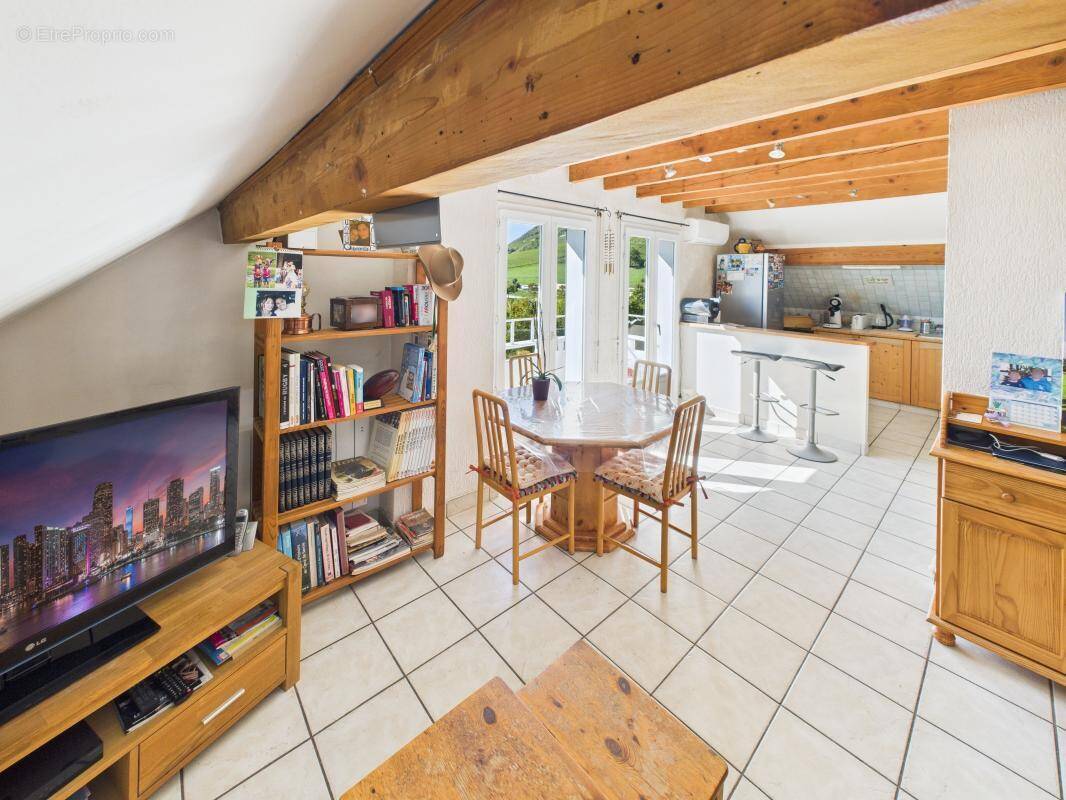 Appartement à MONTMELIAN