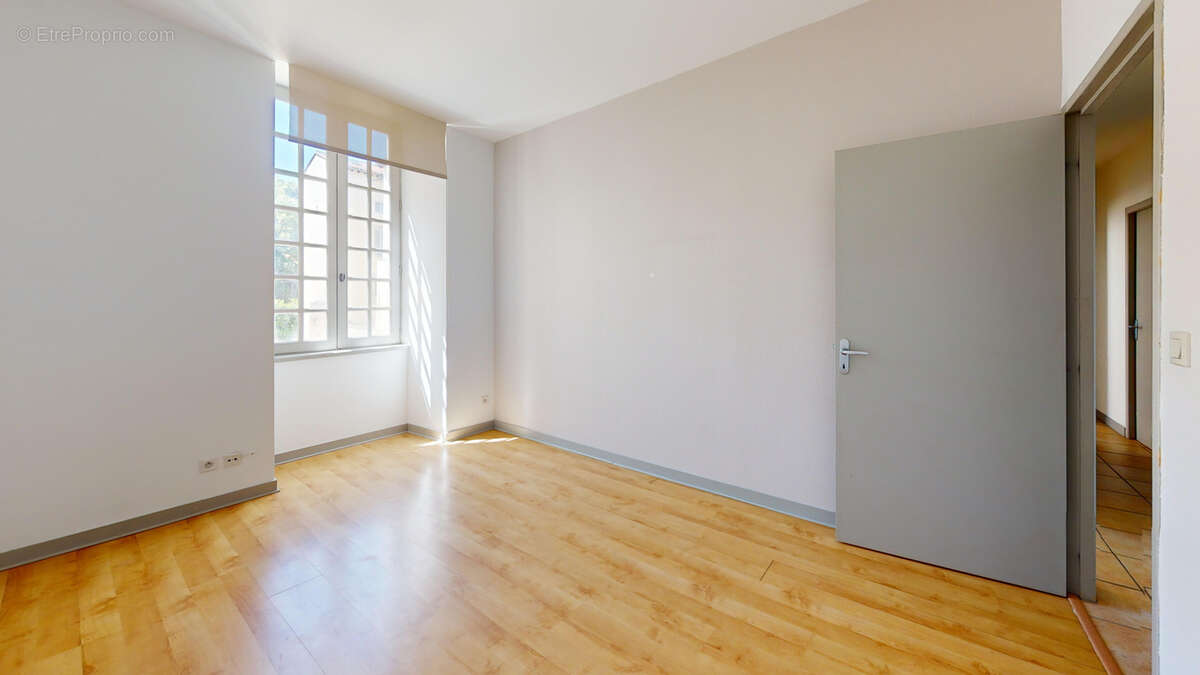 Appartement - 4 chambres - 116 m2 - photo 12