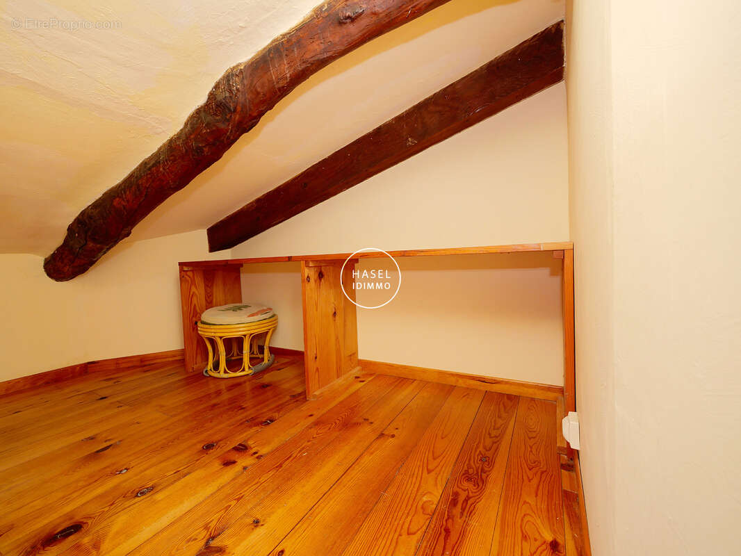 Jolie maison de village au calme dans le centre historique - photo 9