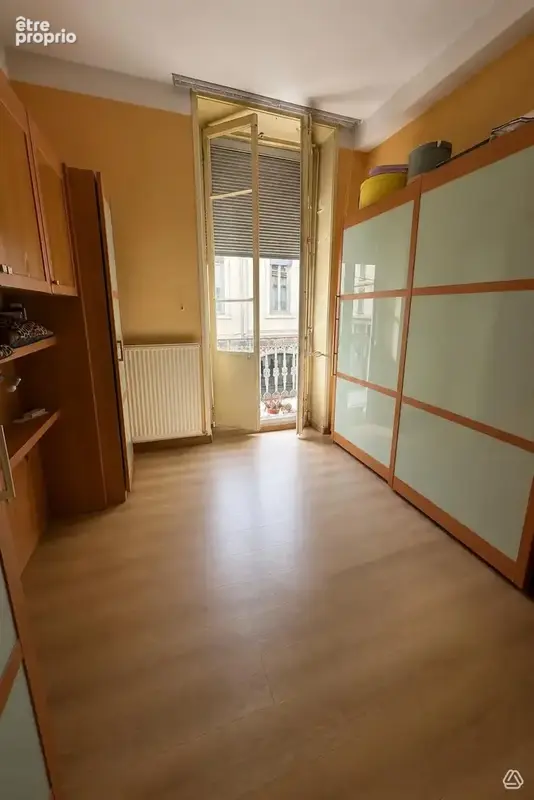 appartement T3 + BALCON - photo 5