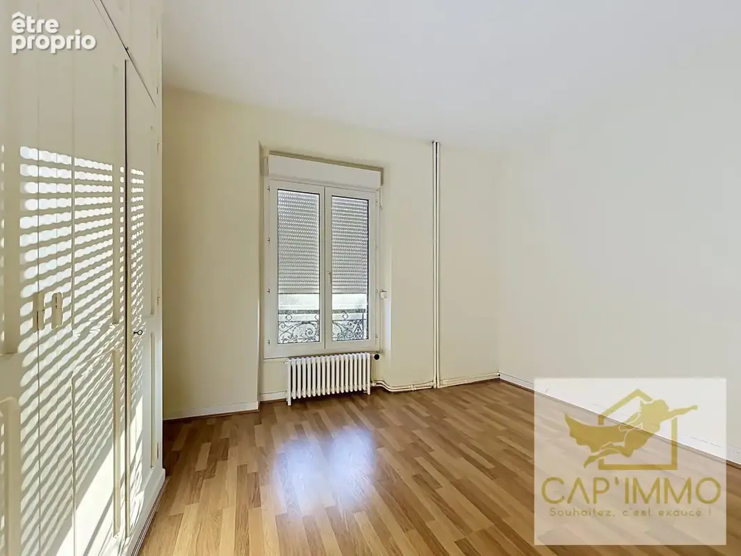 Appartement 5 pièces 108 m² à vendre à Magny-En-Vexin (95420) - photo 8