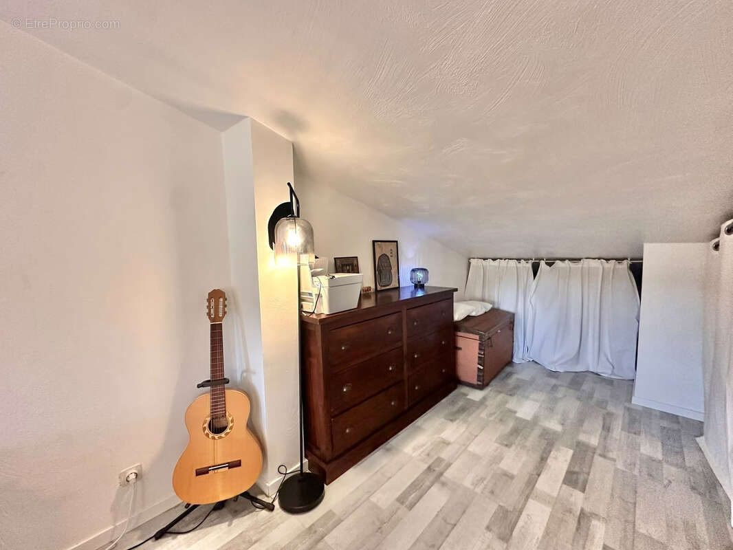 Appartement à PEYMEINADE