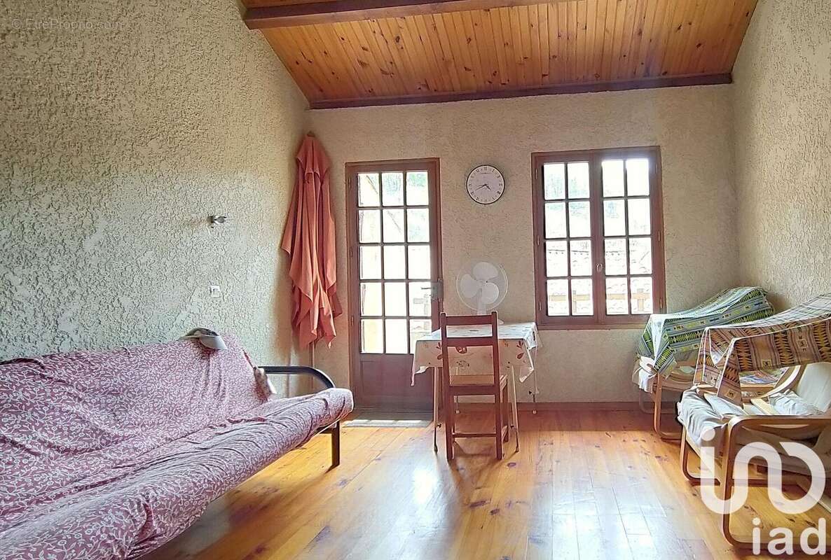 Photo 5 - Maison à VERRERIES-DE-MOUSSANS