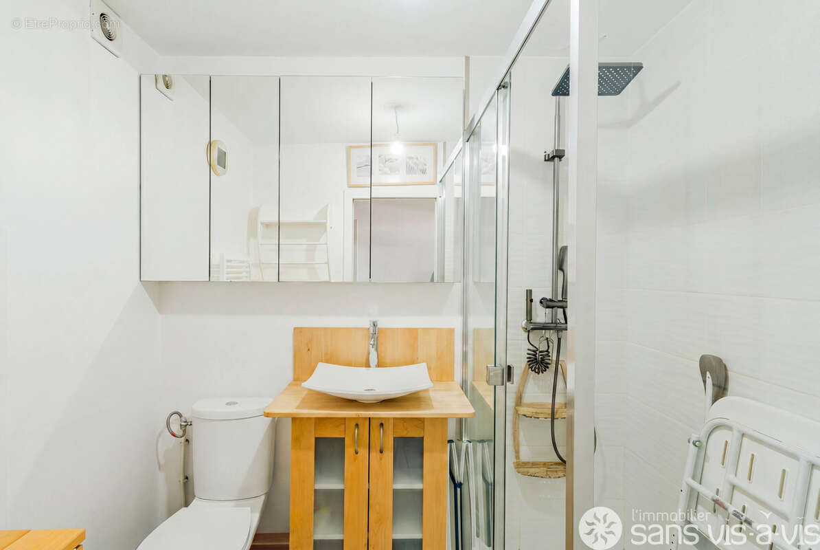 Tour Eve - Résidence sécurisée - En étage élevé 4 p 111,07  m2 double exposition - Vue Ouest parisien et mont - photo 19