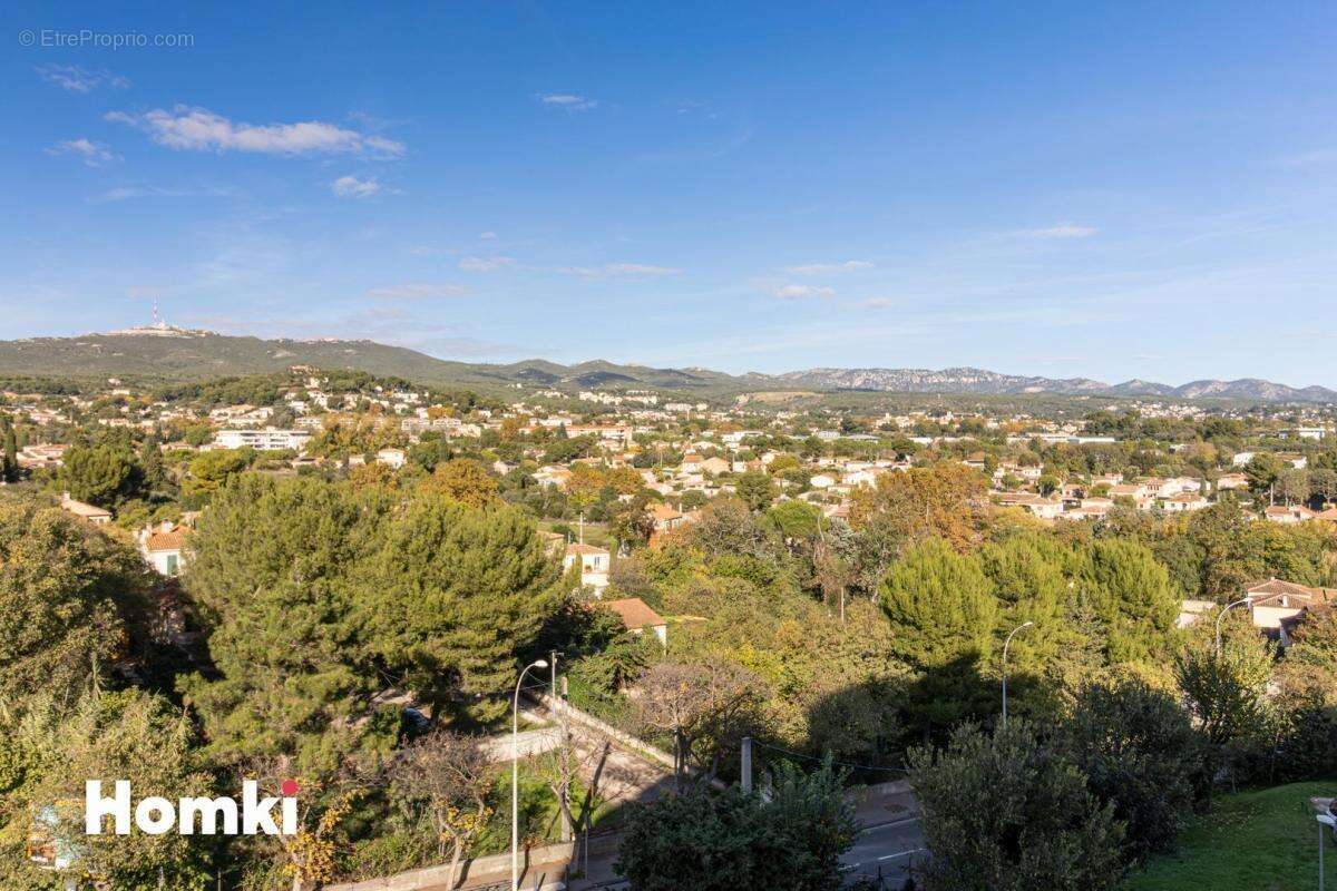 Appartement à MARSEILLE-13E