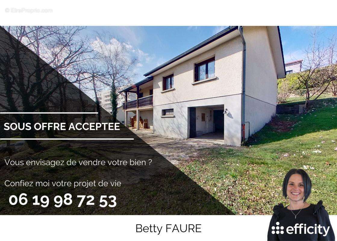 Maison à SAINT-GENEST-LERPT