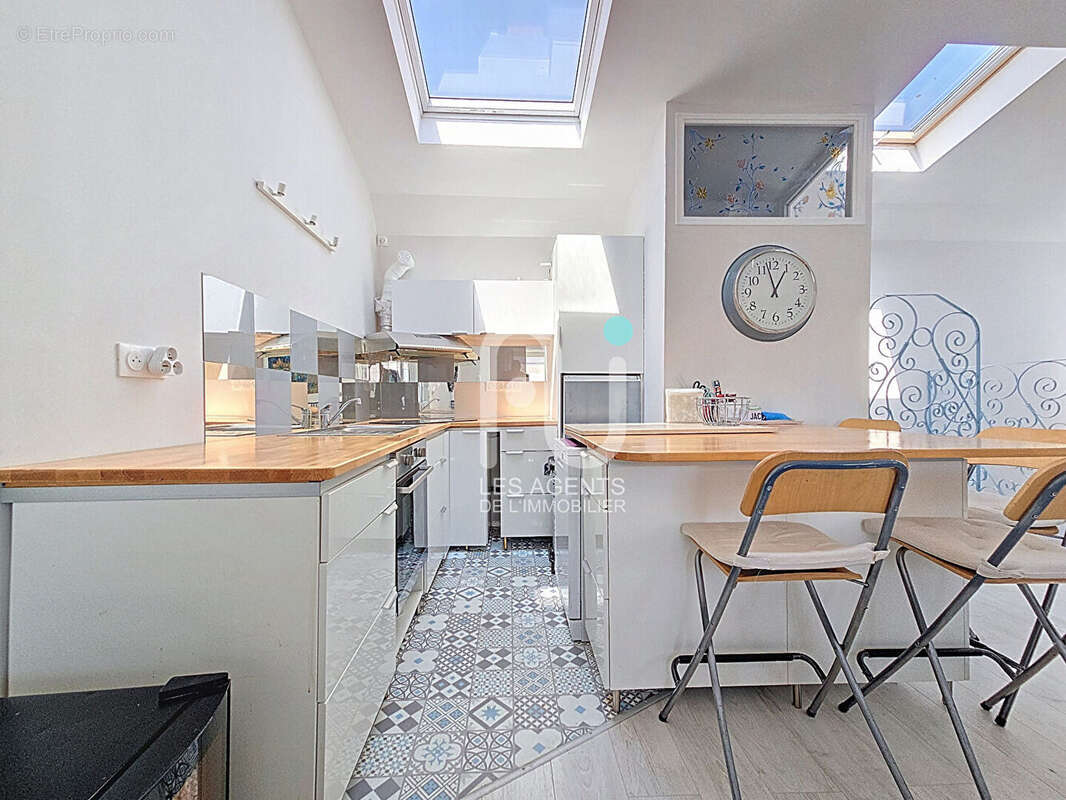 Maison à ASNIERES-SUR-SEINE