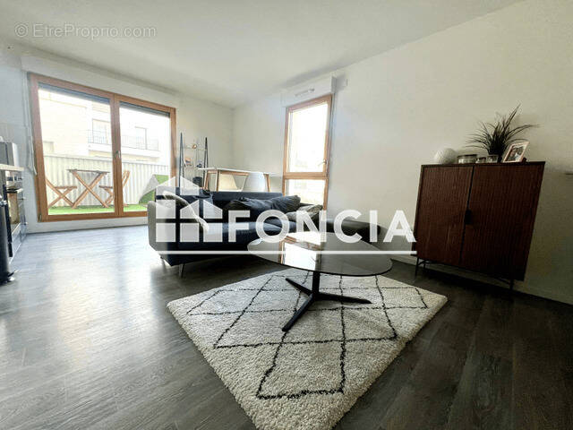 Appartement à BUSSY-SAINT-GEORGES