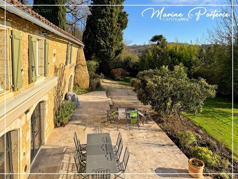 Propriété de charme en pierre – volumes exceptionnels – piscine – vue dégagée – proche Auch - photo 24