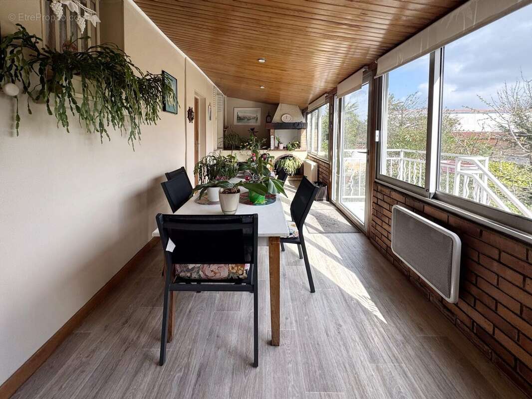 Maison à VILLEMOMBLE