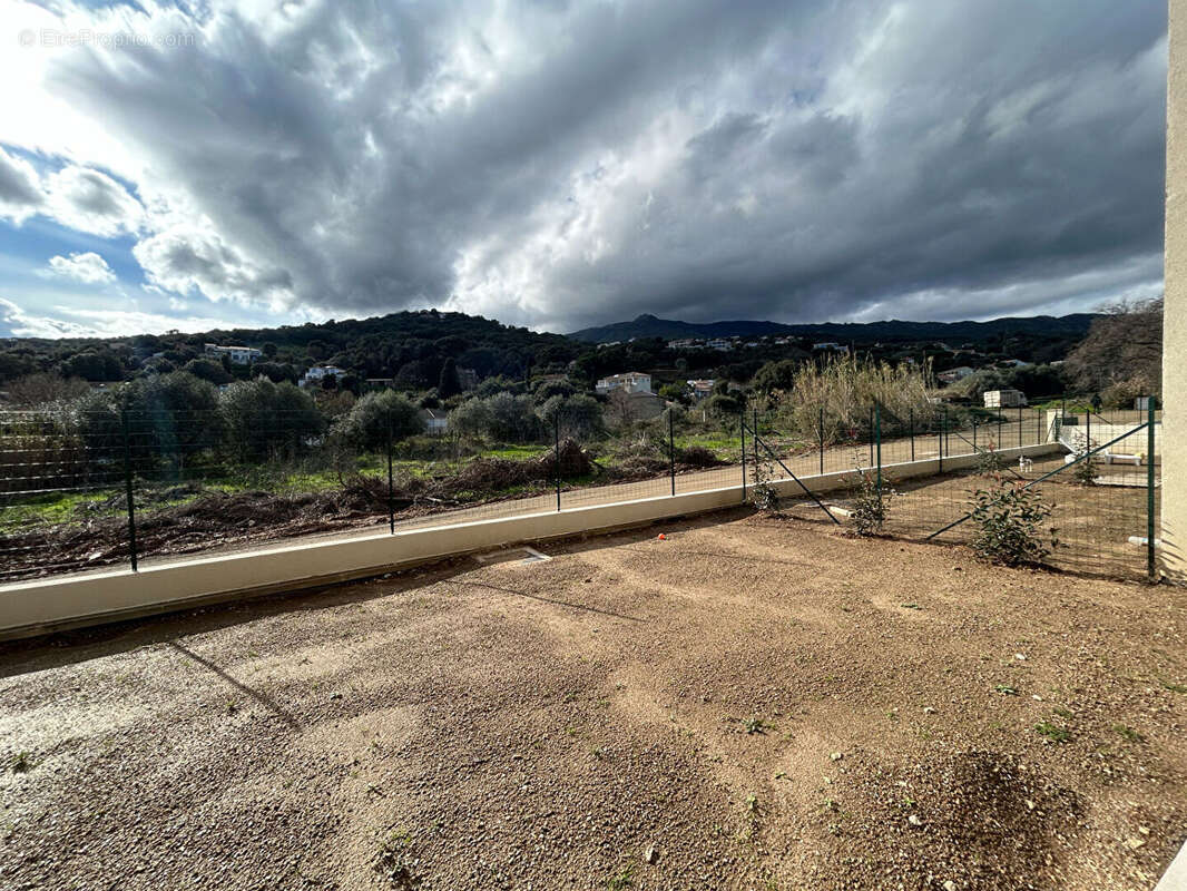 Appartement à BORGO