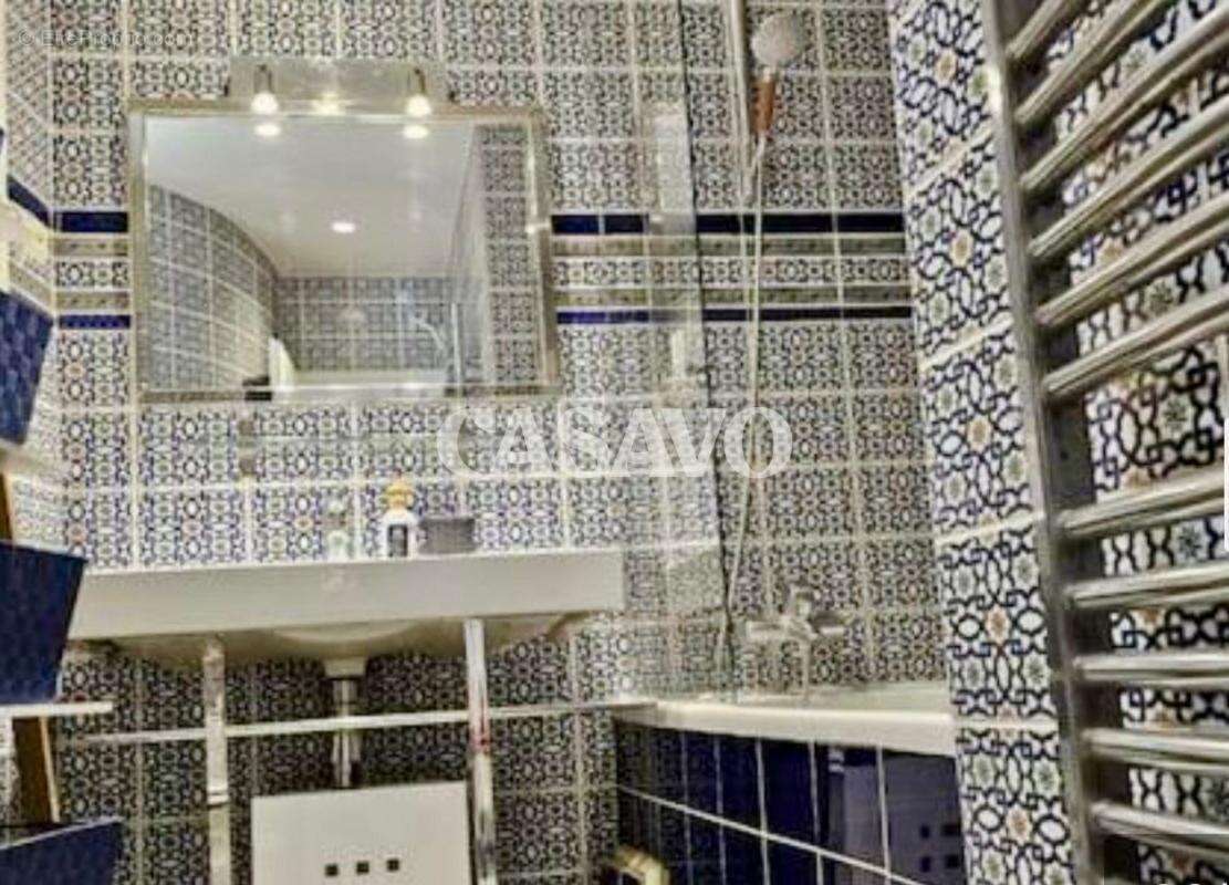 Appartement à PARIS-9E