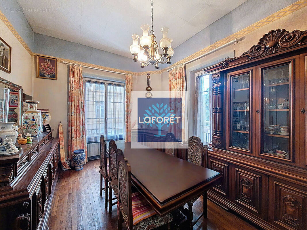 Appartement à OULLINS