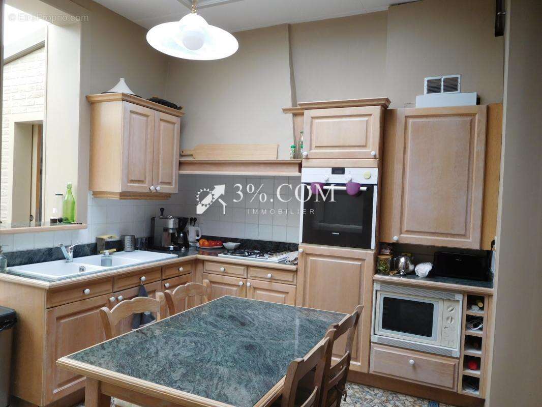 Maison à LYS-LEZ-LANNOY