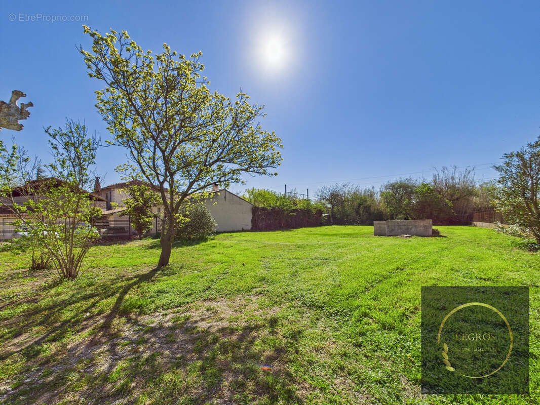 Magnifique Mas Provençal au Thor - Potentiel d'Investissement - photo 15