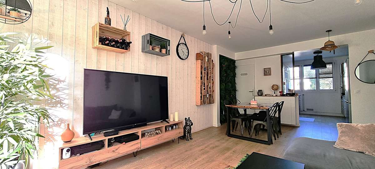 Appartement-le Plessis Trevise-  - photo 2