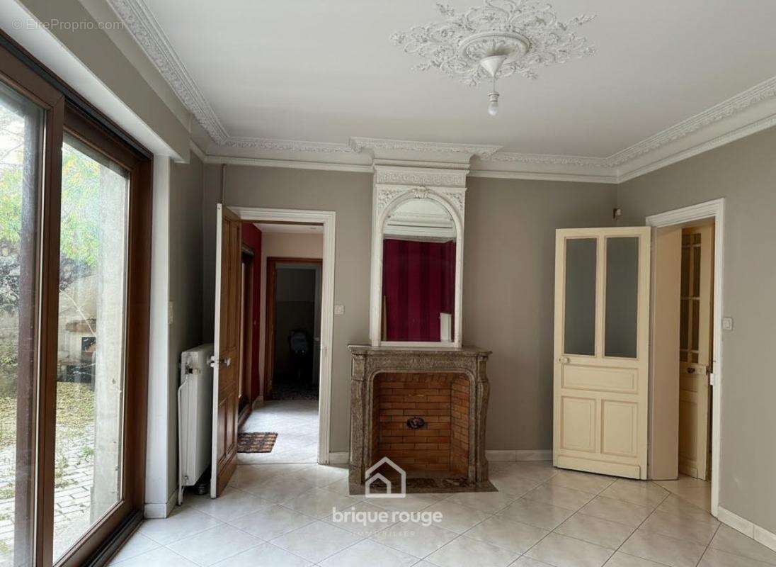 Appartement à LEFOREST