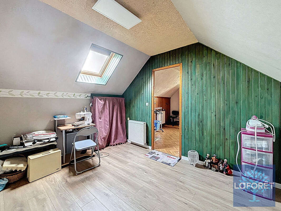Semi plain -pied sur 1500 m². - photo 11
