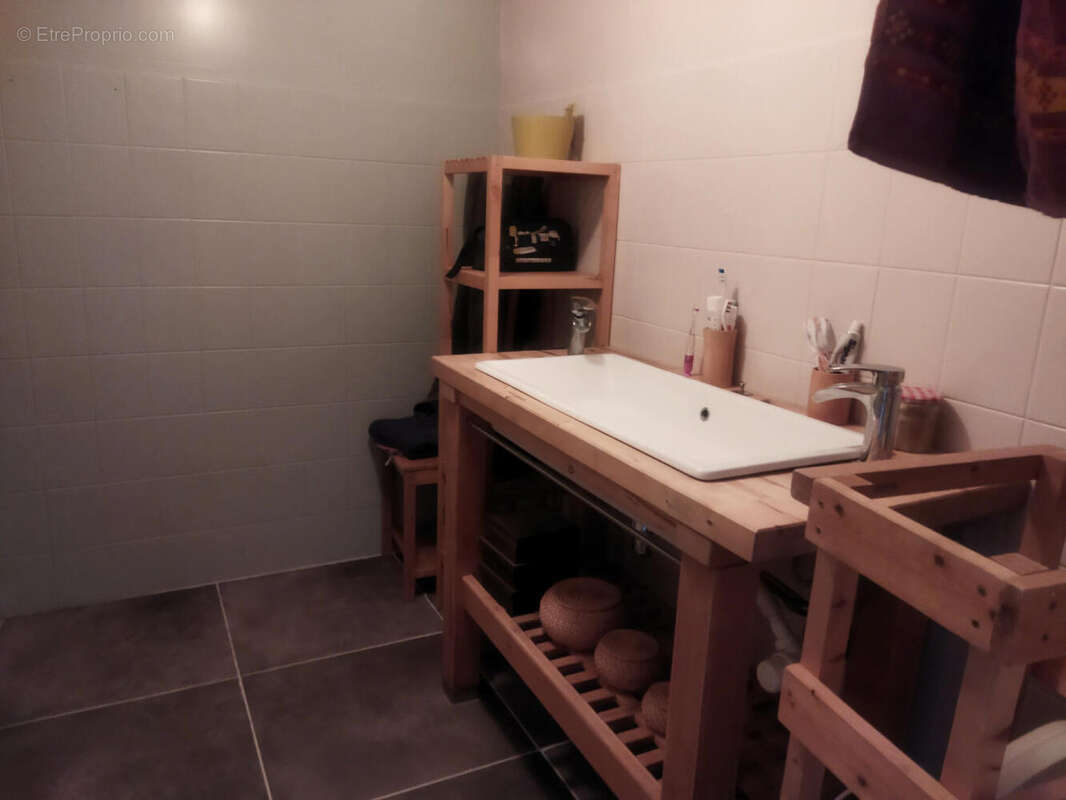 salle d&#039;eau - Maison à ARCAMBAL