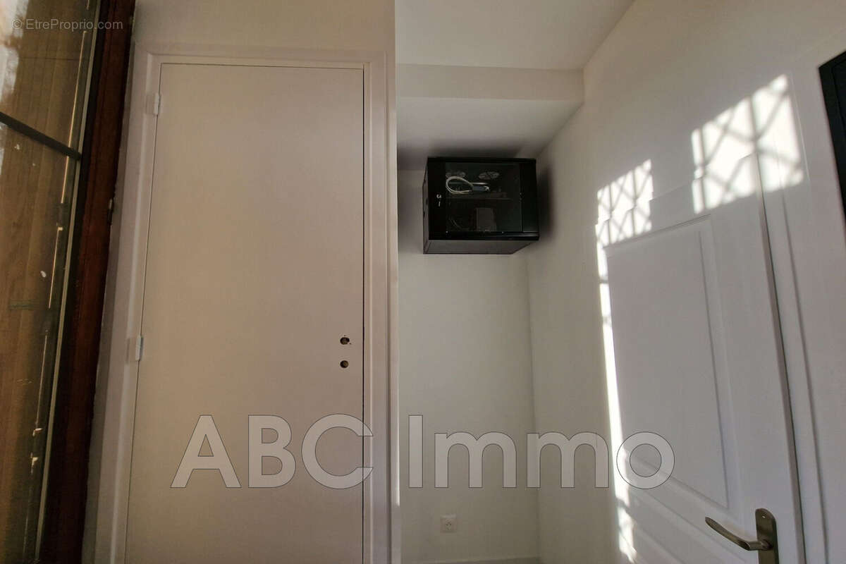 Commerce à AIX-EN-PROVENCE