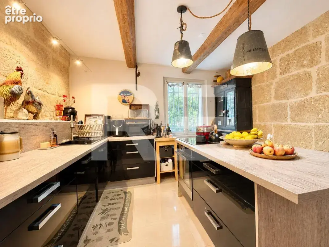 Meynes  maison de village de 190 m²  4 chambres, bureau, jardin et parking - photo 4