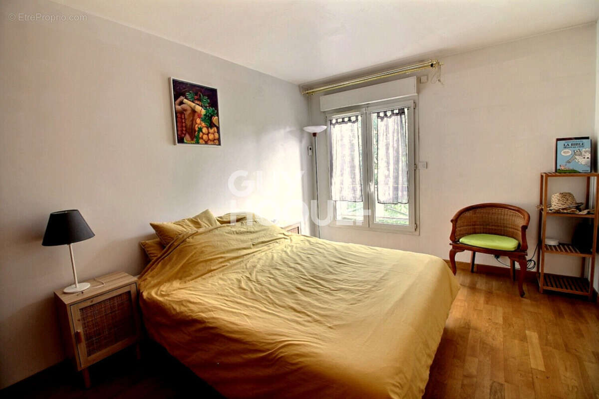 Appartement à PUTEAUX