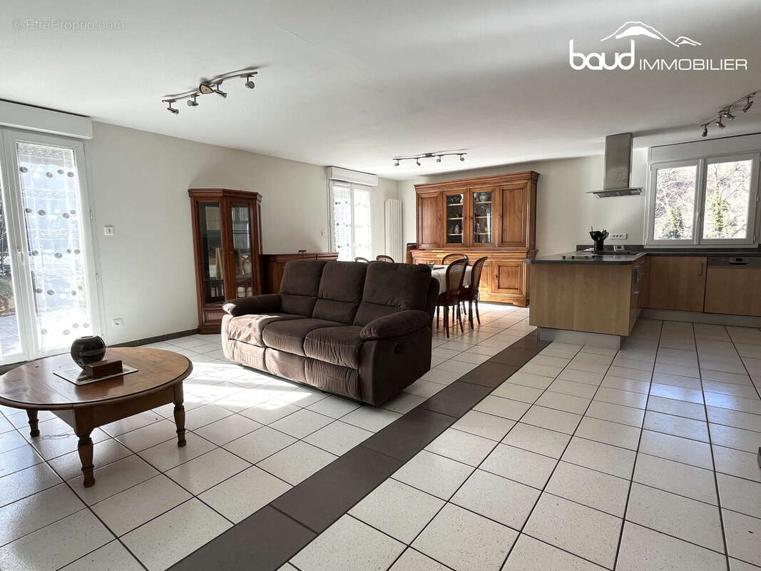 Maison à LANS-EN-VERCORS