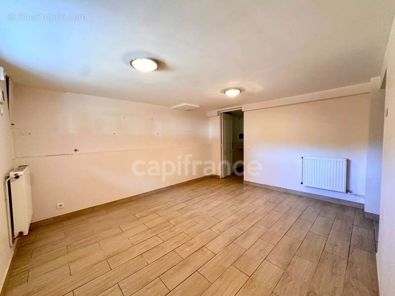 Maison à FEUCHEROLLES