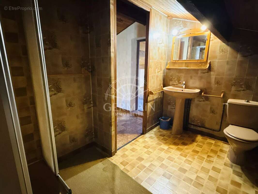 Maison à SAUMANE-DE-VAUCLUSE