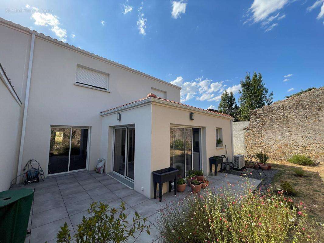 Maison récente 104 m2, 3 chambres, vie de plain-pied et garage 37 m2 à Paimboeuf - photo 12